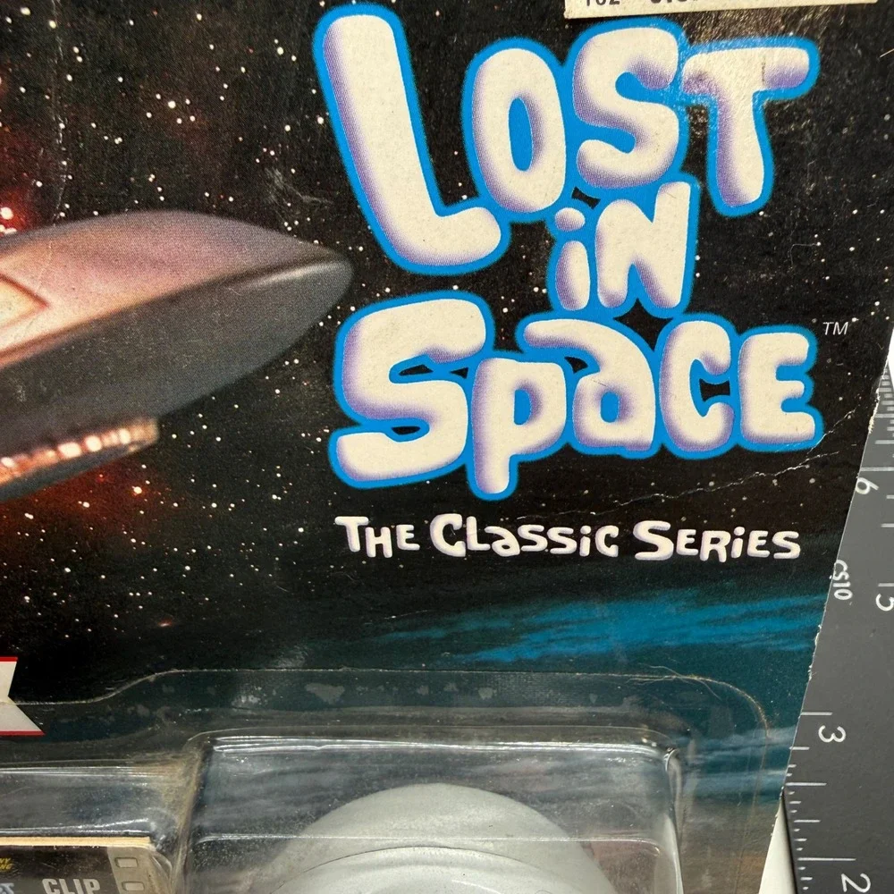 Johnny Lightning Lost In Space Jupiter 2 Diecast Ship with Film Clip 433-00 1998